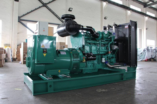 莒南320kw康明斯柴油发电车出租组图片 莒南320kw康明斯柴油发电车出租组图片